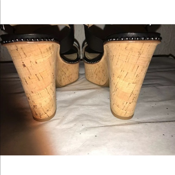 New Coach Quartz Soft Millet Leather Size 9. - Picture 7 of 8